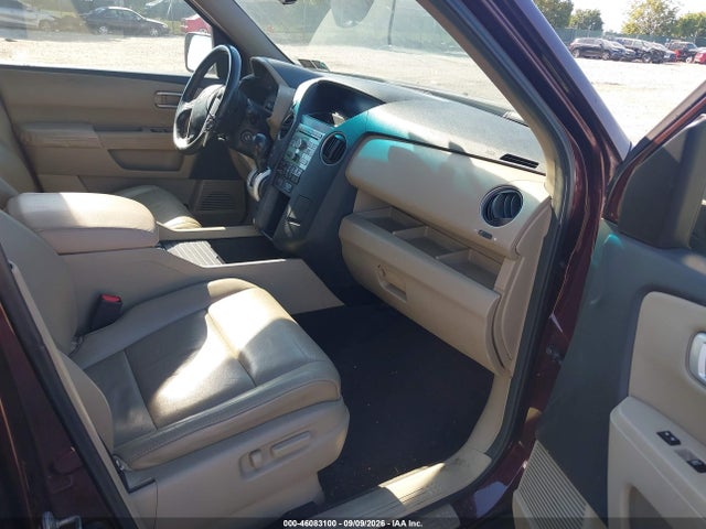 46083100 :رقم المزاد ، 5FNYF4H5XAB020641 vin ، 2010 Honda Pilot Ex-l مزاد بيع