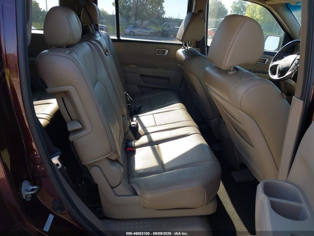 46083100 :رقم المزاد ، 5FNYF4H5XAB020641 vin ، 2010 Honda Pilot Ex-l مزاد بيع