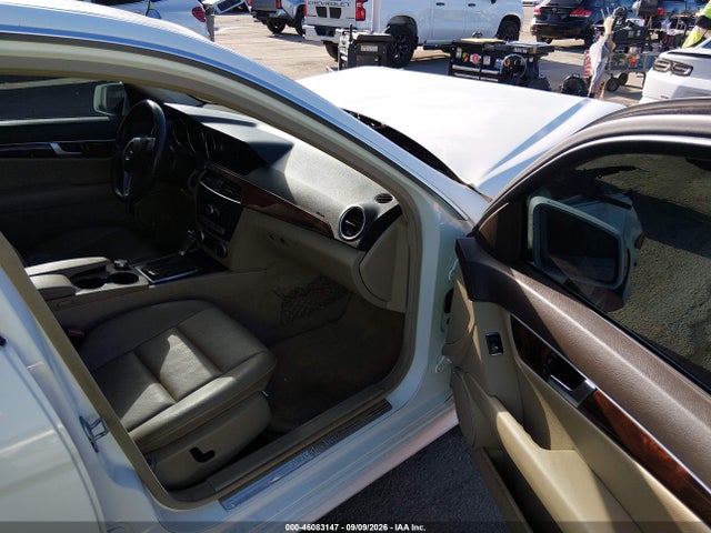 WDDGF4HB5EG253376 Mercedes-Benz C 250 Sport