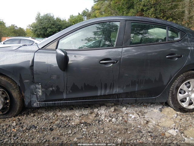 Продаж на аукціоні авто 2015 Mazda Mazda3 I Sport, vin: 3MZBM1U75FM229397, номер лоту: 46083149