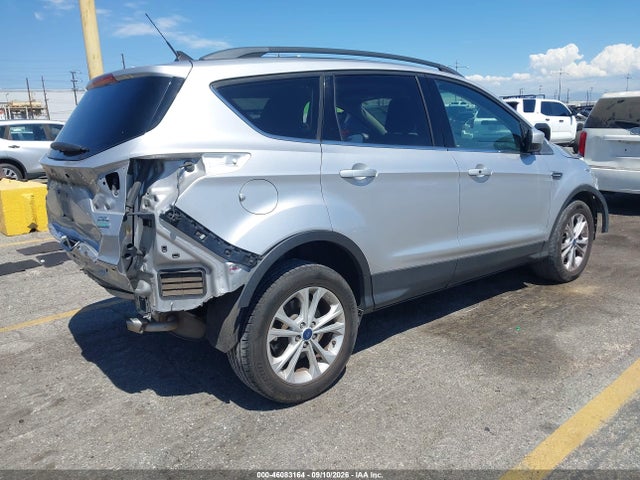 Ford ESCAPE SEL 2019 1FMCU0HDXKUC31438 Image 4