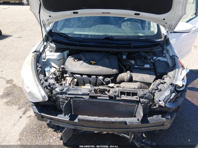 KMHD35LH1GU252166 Hyundai ELANTRA GT