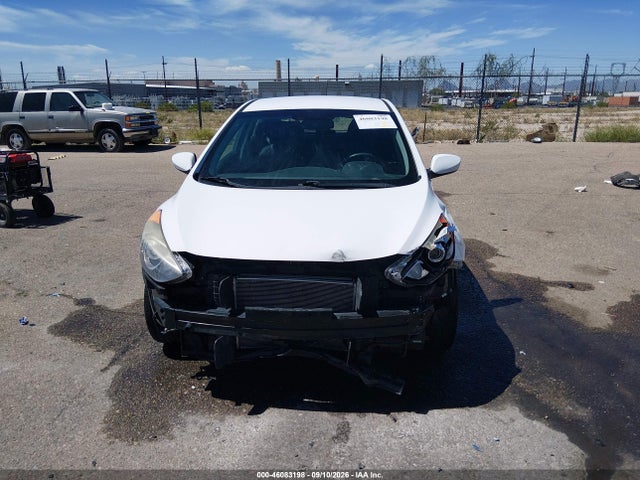 KMHD35LH1GU252166 Hyundai ELANTRA GT