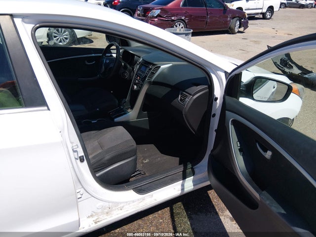 KMHD35LH1GU252166 Hyundai ELANTRA GT