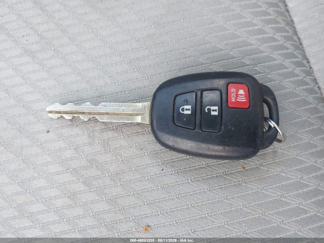 Продажа на аукционе авто 2017 Toyota Highlander Le, vin: 5TDZARFH1HS029179, номер лота: 46083205