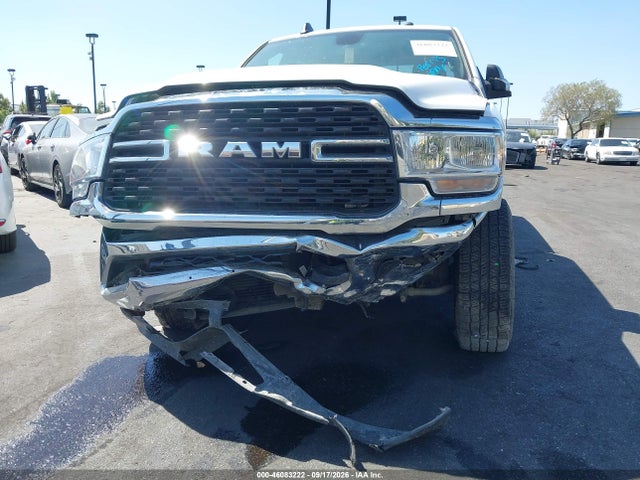 2022 Ram 2500 Big Horn  4x4 8' Box მანქანა იყიდება აუქციონზე, vin: 3C6UR5JL5NG247134, აუქციონის ნომერი: 46083222