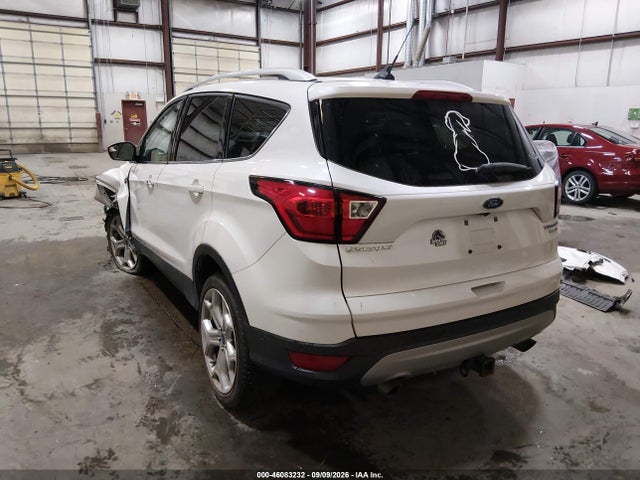 Ford Escape Titanium 2019 1FMCU9J98KUA19549 Image 3