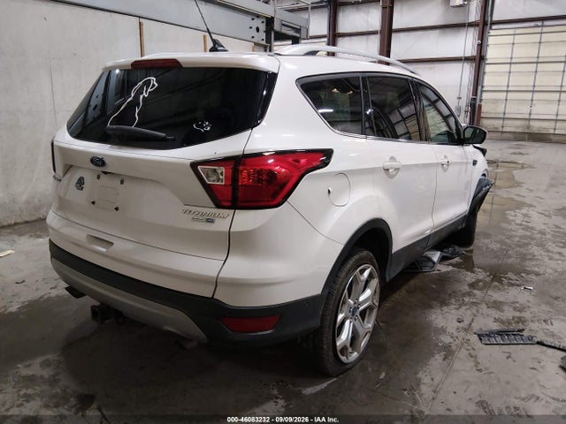 Ford Escape Titanium 2019 1FMCU9J98KUA19549 Image 4