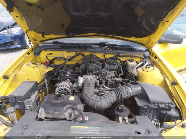 46083239 :رقم المزاد ، 1ZVFT84N965110575 vin ، 2006 Ford Mustang V6 مزاد بيع