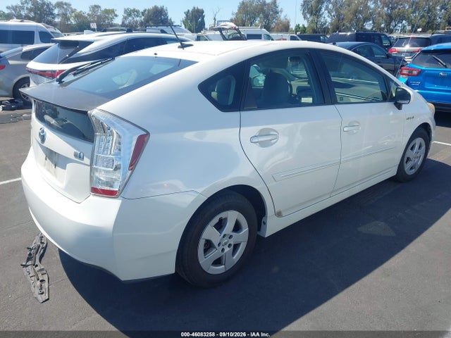 2011 Toyota Prius Two მანქანა იყიდება აუქციონზე, vin: JTDKN3DU9B0322275, აუქციონის ნომერი: 46083258
