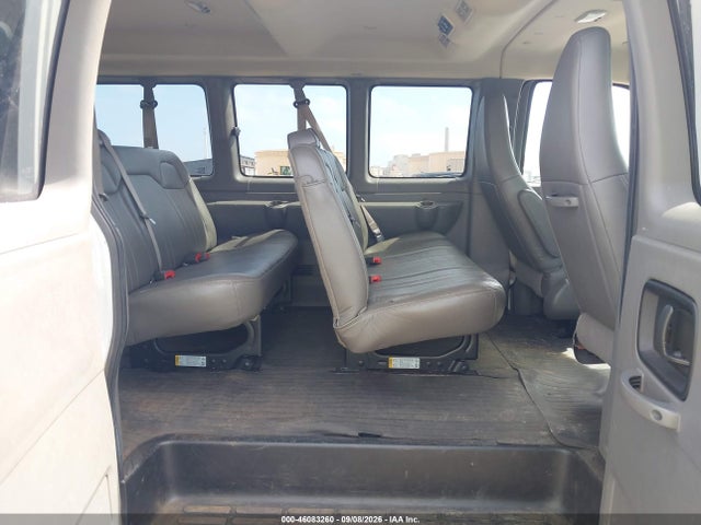 Chevrolet Express 2500 Ls 2017 1GNWGEFG4H1273494 Image 8