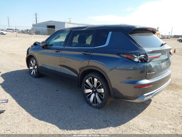 2026 Mitsubishi Outlander Le 2.5 2wd/se 2.5 2wd მანქანა იყიდება აუქციონზე, vin: JA4J3VAB3TZ042651, აუქციონის ნომერი: 46083298