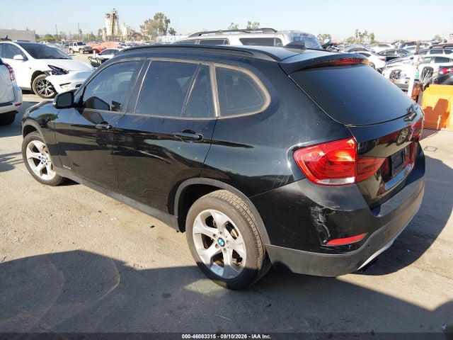 BMW X1 Sdrive28i 2014 WBAVM1C59EVW48290 Image 3