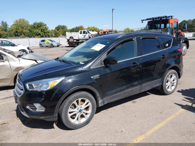 Продажа на аукционе авто 2018 Ford Escape Se, vin: 1FMCU9GD8JUD59567, номер лота: 46083331
