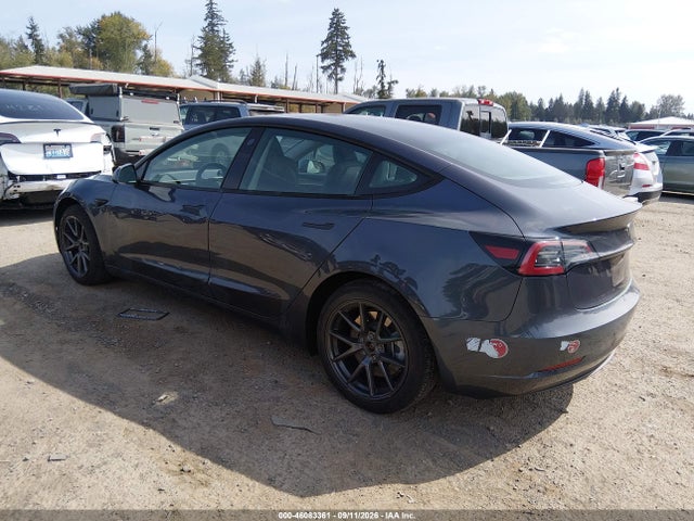 Tesla Model 3 Rear-wheel Drive 2023 5YJ3E1EAXPF687828 Image 3