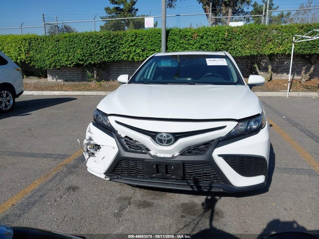 Продажа на аукционе авто 2021 Toyota Camry Se, vin: 4T1T11AK3MU533843, номер лота: 46083378