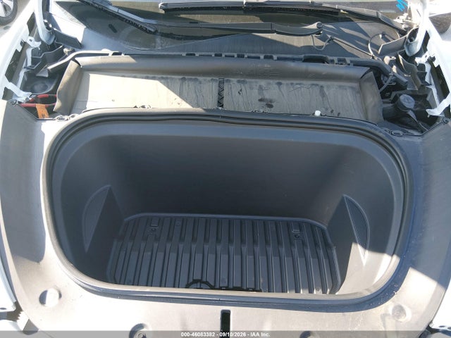 2023 Tesla Model Y Awd/long Range Dual Motor All-wheel Drive მანქანა იყიდება აუქციონზე, vin: 7SAYGDEE6PA030786, აუქციონის ნომერი: 46083382