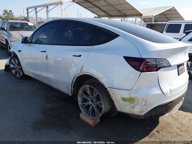2023 Tesla Model Y Awd/long Range Dual Motor All-wheel Drive მანქანა იყიდება აუქციონზე, vin: 7SAYGDEE6PA030786, აუქციონის ნომერი: 46083382