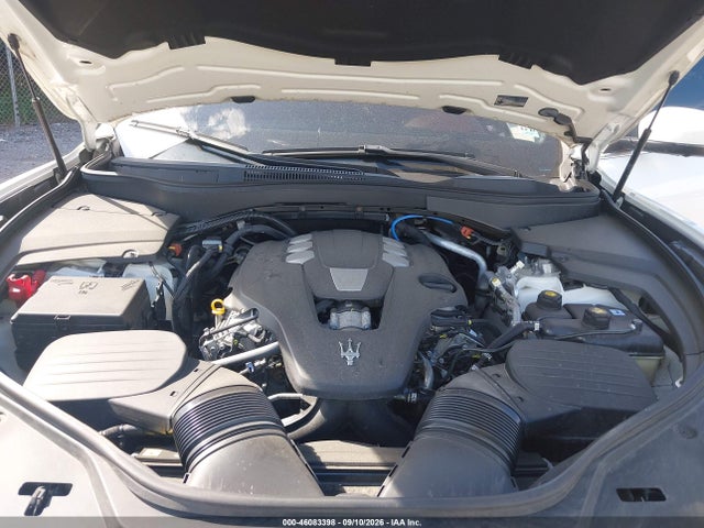 Продаж на аукціоні авто 2022 Maserati Levante Gt, vin: ZN661XUA6NX394751, номер лоту: 46083398