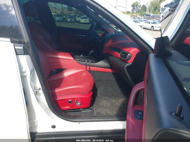 Продаж на аукціоні авто 2022 Maserati Levante Gt, vin: ZN661XUA6NX394751, номер лоту: 46083398