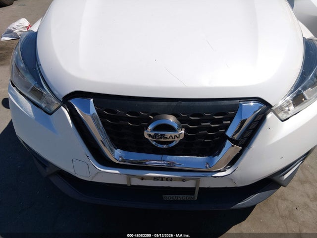 Продажа на аукционе авто 2018 Nissan Kicks Sv, vin: 3N1CP5CU5JL527964, номер лота: 46083399