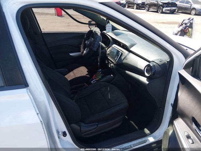 Продажа на аукционе авто 2018 Nissan Kicks Sv, vin: 3N1CP5CU5JL527964, номер лота: 46083399