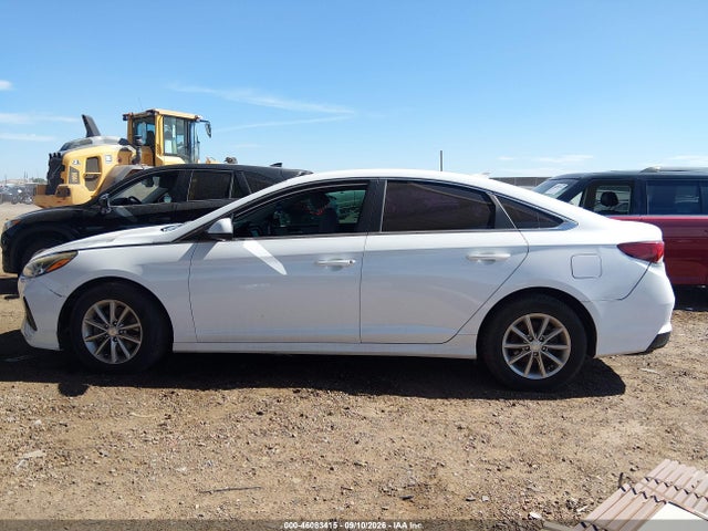 Hyundai SONATA SE 2019 5NPE24AF2KH792782 Image 14
