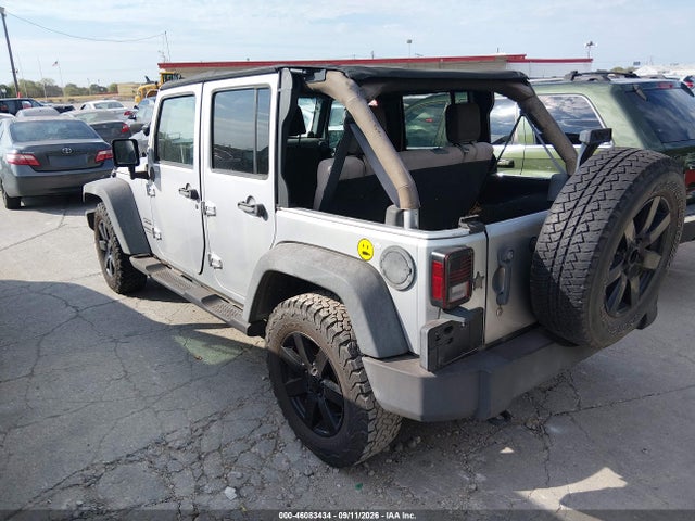 46083434 :رقم المزاد ، 1J4BB3H17AL130885 vin ، 2010 Jeep Wrangler Unlimited Sport مزاد بيع