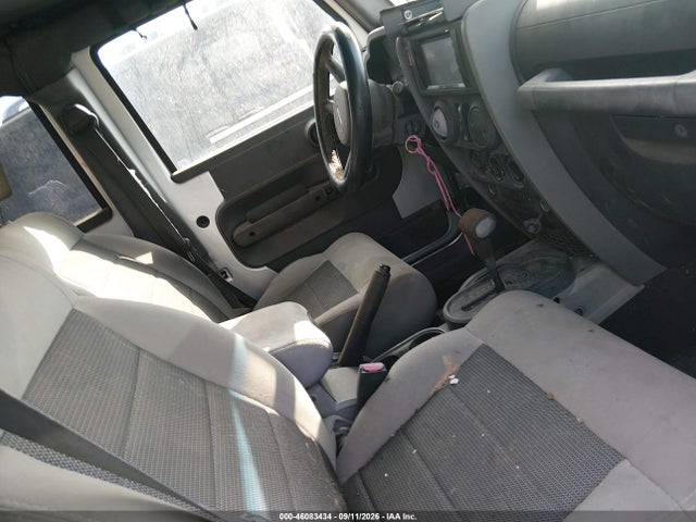 46083434 :رقم المزاد ، 1J4BB3H17AL130885 vin ، 2010 Jeep Wrangler Unlimited Sport مزاد بيع