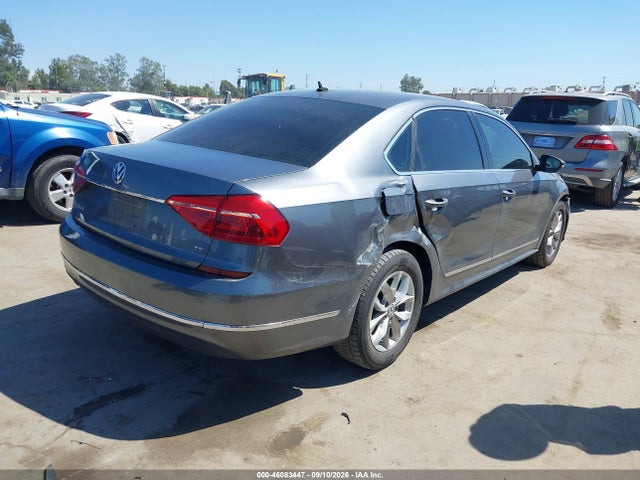 2016 Volkswagen Passat 1.8t S მანქანა იყიდება აუქციონზე, vin: 1VWAT7A35GC036673, აუქციონის ნომერი: 46083447