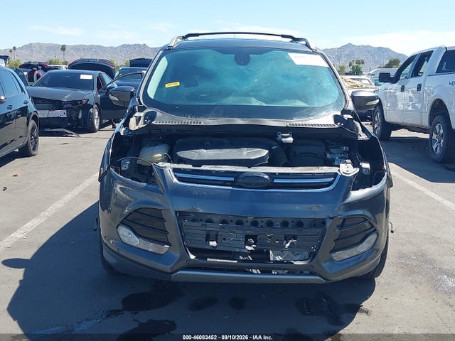 46083452 :رقم المزاد ، 1FMCU0J92FUA25736 vin ، 2015 Ford Escape Titanium مزاد بيع