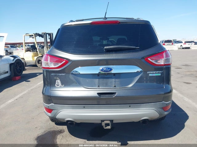 46083452 :رقم المزاد ، 1FMCU0J92FUA25736 vin ، 2015 Ford Escape Titanium مزاد بيع