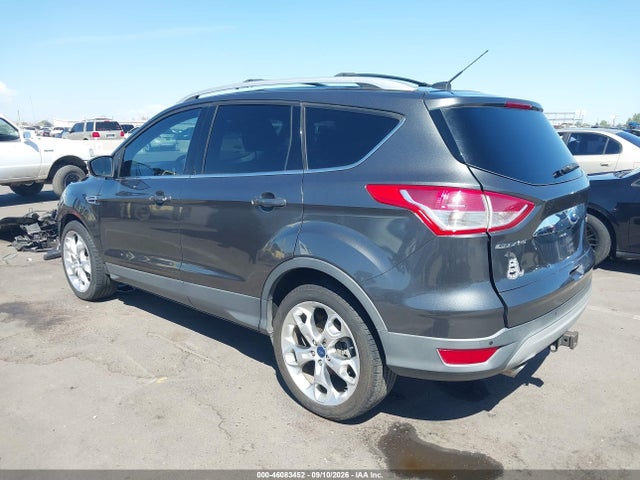 46083452 :رقم المزاد ، 1FMCU0J92FUA25736 vin ، 2015 Ford Escape Titanium مزاد بيع