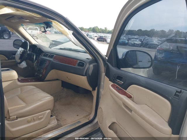 Auction sale of the 2008 Chevrolet Tahoe Ltz, vin: 1GNFK13098J135223, lot number: 46083491