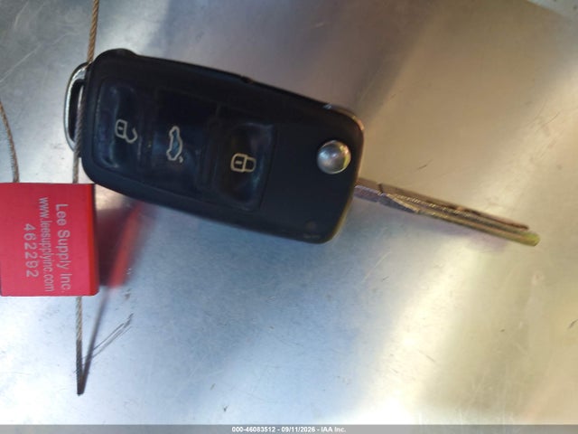 46083512 :رقم المزاد ، 1VWBV7A30FC057749 vin ، 2015 Volkswagen Passat 2.0l Tdi Se مزاد بيع
