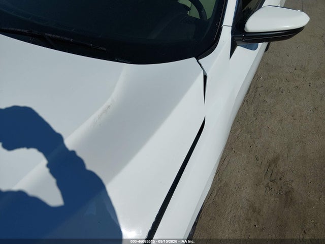 Honda Civic Lx 2017 2HGFC2F51HH562174 Image 19