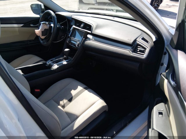 Honda Civic Lx 2017 2HGFC2F51HH562174 Image 5