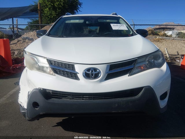 Toyota RAV4 LE 2015 JTMZFREVXFJ056920 Image 12