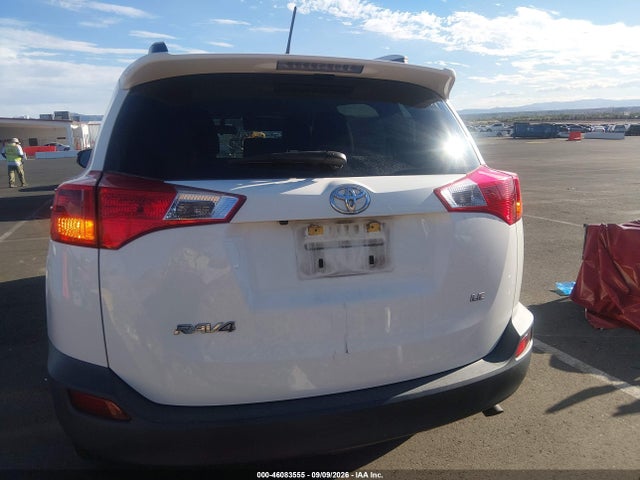 Toyota RAV4 LE 2015 JTMZFREVXFJ056920 Image 16