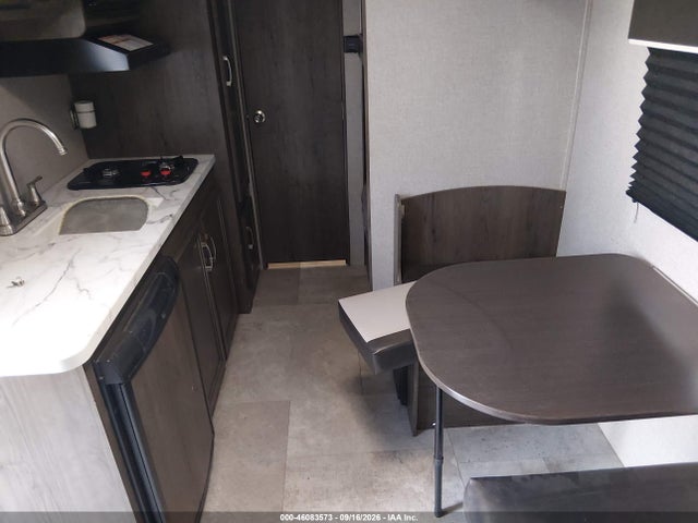 Продаж на аукціоні авто 2021 Jayco Slx Baja, vin: 1UJBJ0AJ9L77J0491, номер лоту: 46083573