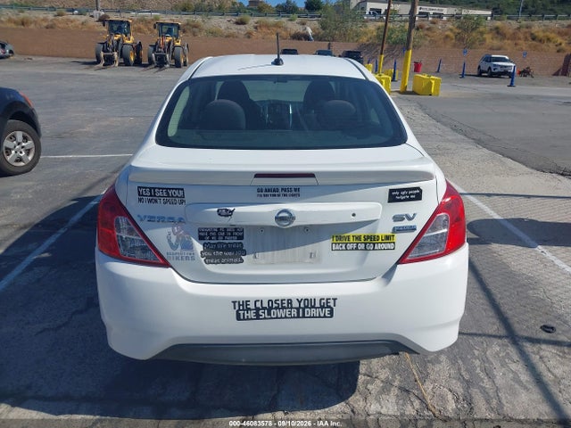2018 Nissan Versa 1.6 Sv მანქანა იყიდება აუქციონზე, vin: 3N1CN7AP3JL801502, აუქციონის ნომერი: 46083578