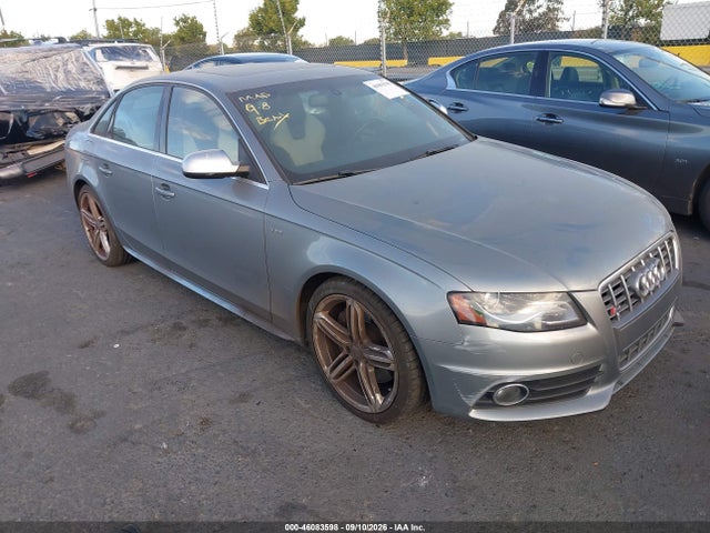2010 Audi S4 3.0 Premium Plus მანქანა იყიდება აუქციონზე, vin: WAUBGAFL0AA157967, აუქციონის ნომერი: 46083598