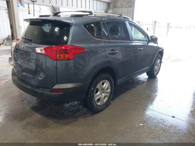 Toyota RAV4 LE 2014 JTMBFREV6ED089430 Image 4