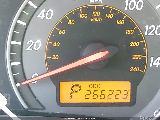 2010 Toyota Corolla S მანქანა იყიდება აუქციონზე, vin: 2T1BU4EE7AC445075, აუქციონის ნომერი: 46083612