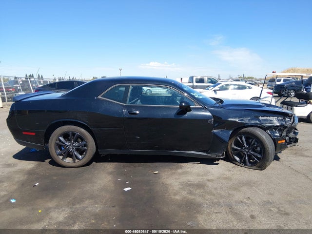 Продажа на аукционе авто 2023 Dodge Challenger Sxt Awd, vin: 2C3CDZGG0PH587531, номер лота: 46083647
