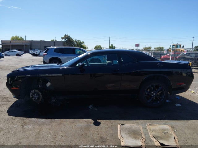 Продажа на аукционе авто 2023 Dodge Challenger Sxt Awd, vin: 2C3CDZGG0PH587531, номер лота: 46083647