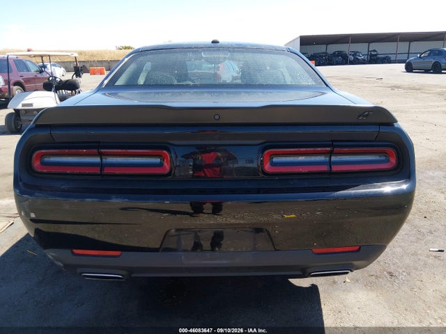 Продажа на аукционе авто 2023 Dodge Challenger Sxt Awd, vin: 2C3CDZGG0PH587531, номер лота: 46083647