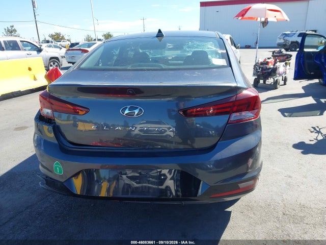 2020 Hyundai Elantra Sel მანქანა იყიდება აუქციონზე, vin: 5NPD84LF3LH569238, აუქციონის ნომერი: 46083661