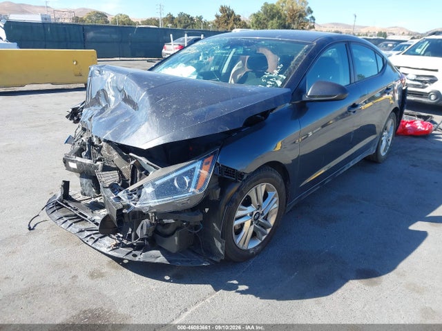 2020 Hyundai Elantra Sel მანქანა იყიდება აუქციონზე, vin: 5NPD84LF3LH569238, აუქციონის ნომერი: 46083661