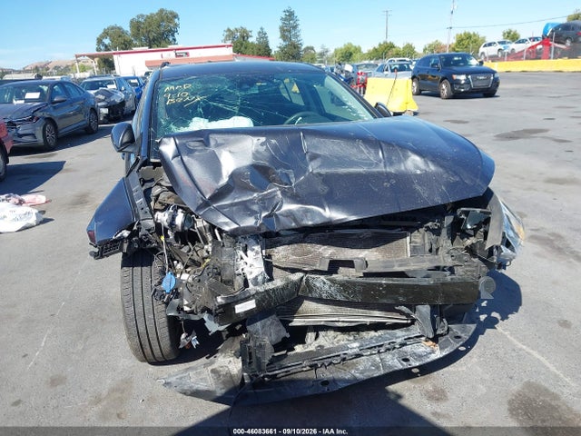 2020 Hyundai Elantra Sel მანქანა იყიდება აუქციონზე, vin: 5NPD84LF3LH569238, აუქციონის ნომერი: 46083661
